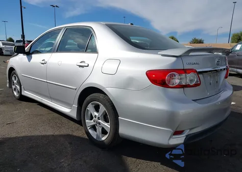 2012 Toyota Corolla S из США, поврежденный, VIN 2T1BU4EE5CC825213